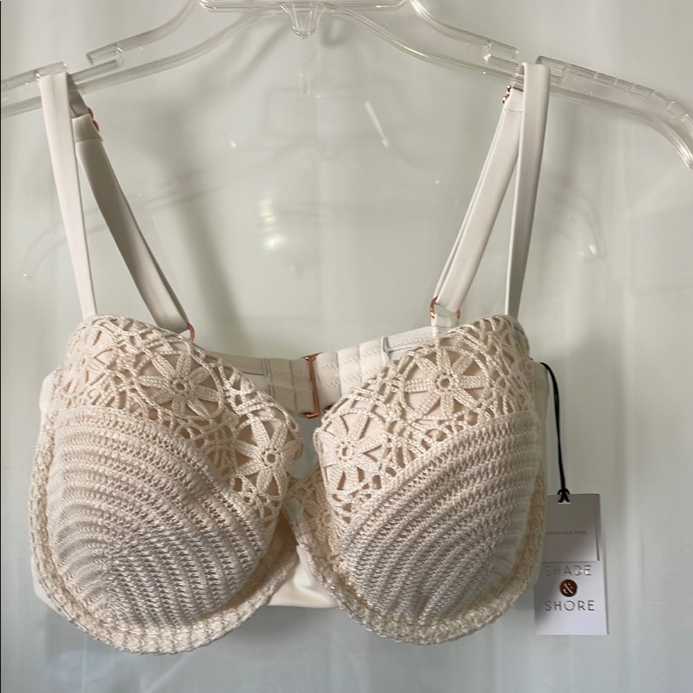 NWT Shade & Shore Cream Bikini Top